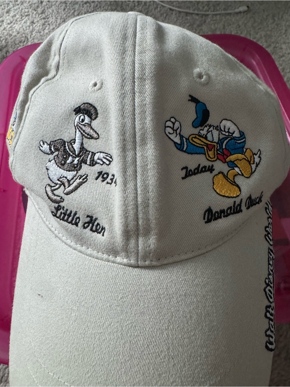 Disney Donald Duck Baseball Cap